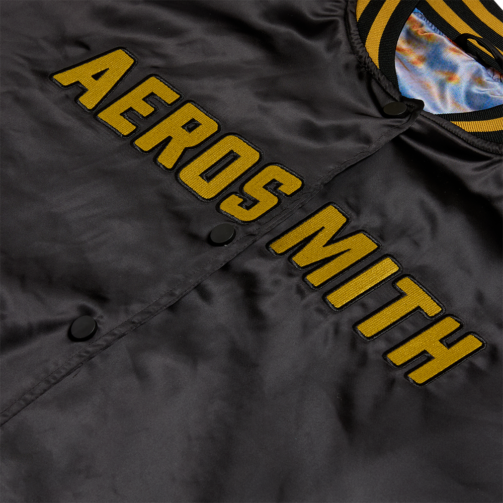 Aerosmith – Legendary Collector’s Edition Fanpack: 5LP Boxset + Satin Bomber Jacket - Jacket Front Detail